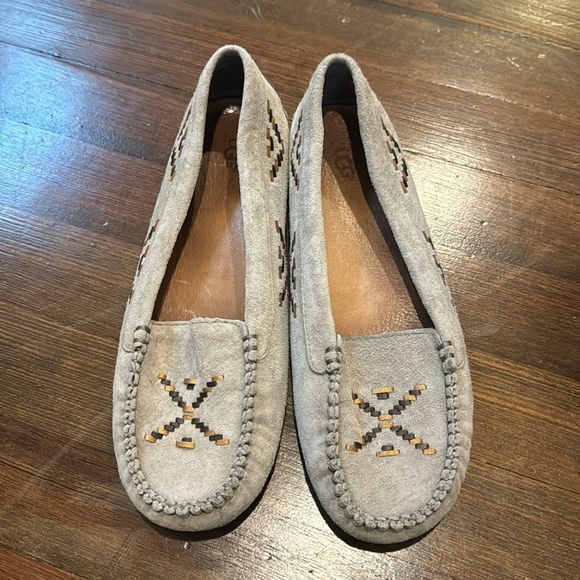 UGG Embroidered South West Leather Driving Loafer - Picture 1 of 5